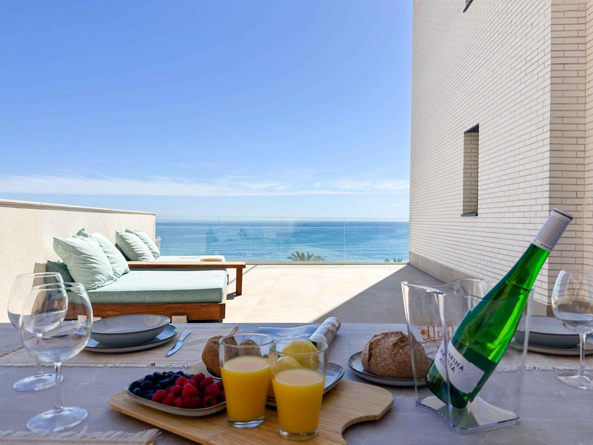 Lantia. Amaneceres De Ensueno Y Piscina Con Vistas Apartment Ел Кампело Екстериор снимка